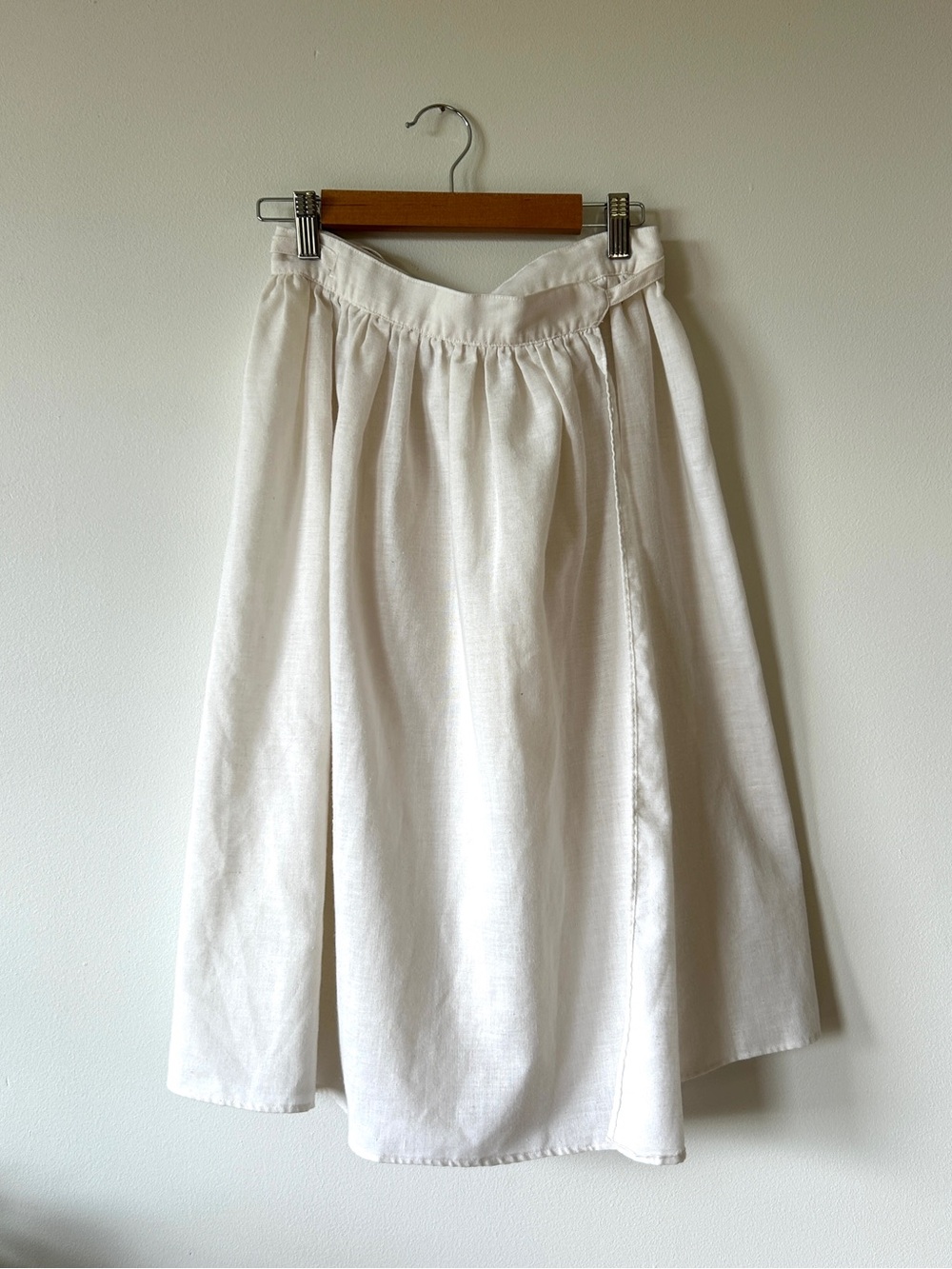 Vintage White Cotton Midi Wrap Skirt Intuitions